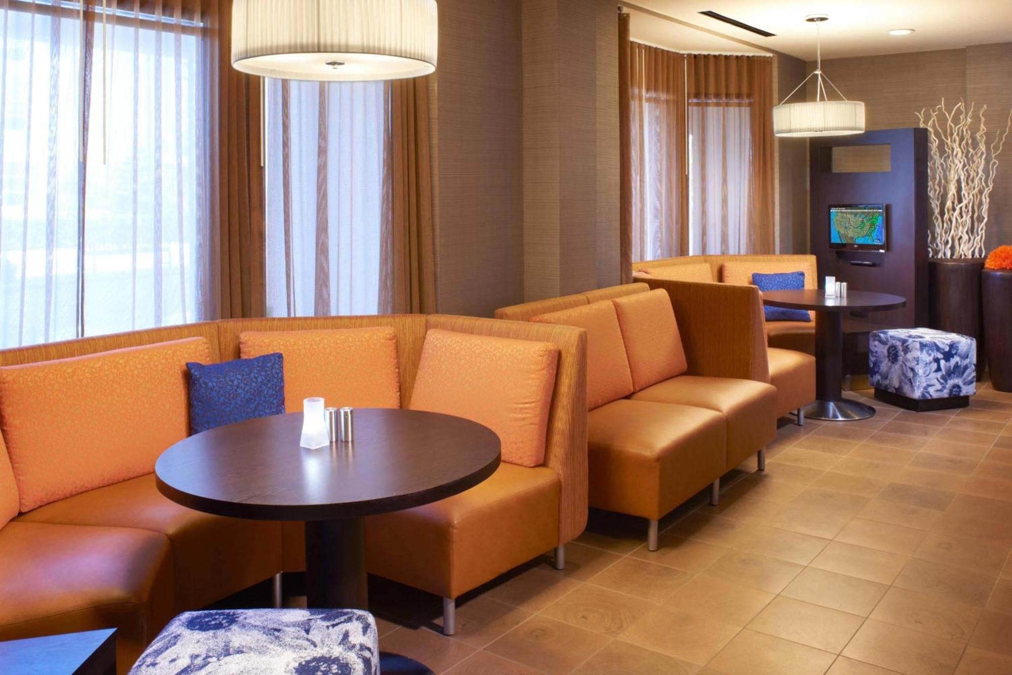 Courtyard Toledo Rossford/Perrysburg Otel Dış mekan fotoğraf